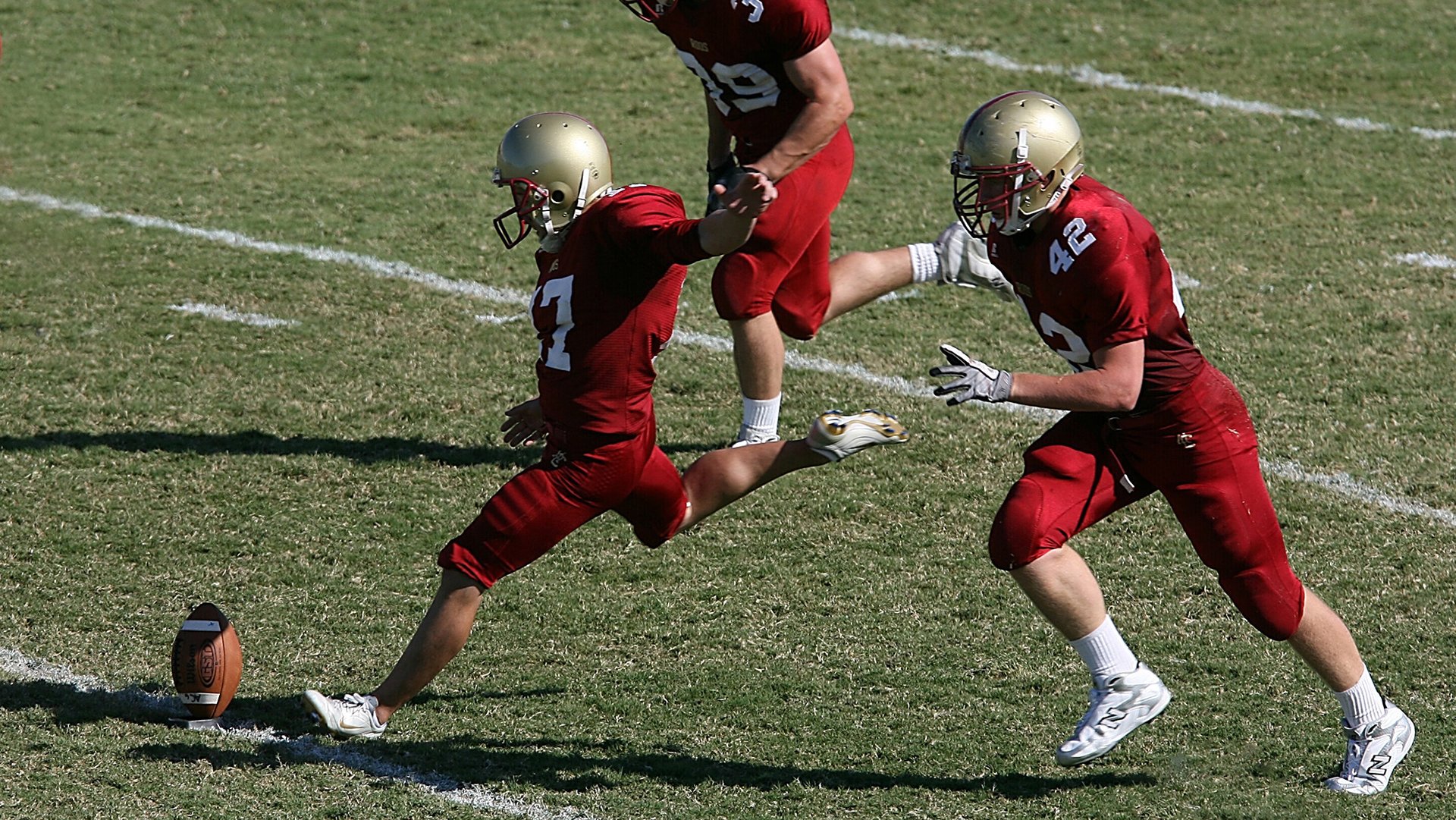 东亚杯中国青年队逆袭 球迷情绪积极向上，东亚杯中国战绩