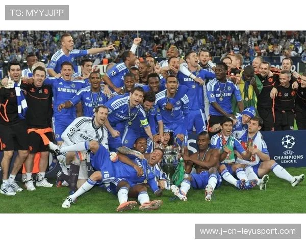 切尔西重振雄风，目标在欧冠赛场有所突破，切尔西两座欧冠