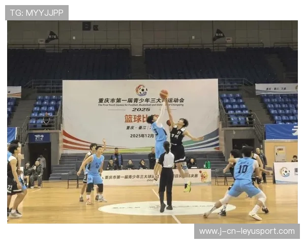 体育赛场看点不断